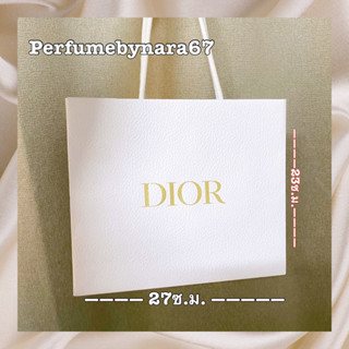 ขายถุงแบรนด์ Dior ร้านได้จากซื้อน้ำหอมของแบรนด์ที่ชอปด้วยตนเองไม่ผ่านคนกลาง เพราะฉะนั้นแท้100%