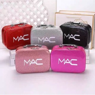 กล่องใส่เครื่องสำอางค์ ยี่ห้อ MAC