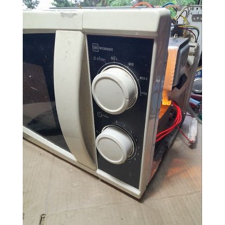 ทามเมอร์เตาไมโครเวฟ Electrolux EMM2003W มือสองของแท้ 100%