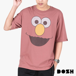 DOSH OVERSIZED SHORT SLEEVE T-SHIRTS SESAME STREET เสื้อยืดโอเวอร์ไซส์ DSEMT5056-RE