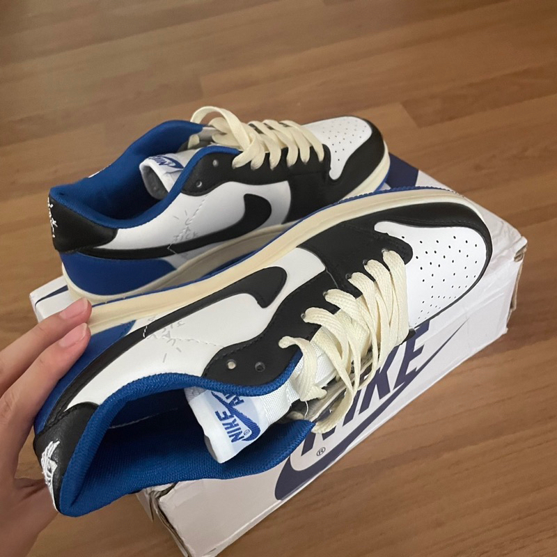 Air Jordan 1 Low Travis Scott x Fragment เบอร์ US 7(40)รองเท้าไนกี้ มือสองไม่เคยใส่ แค่ลอง