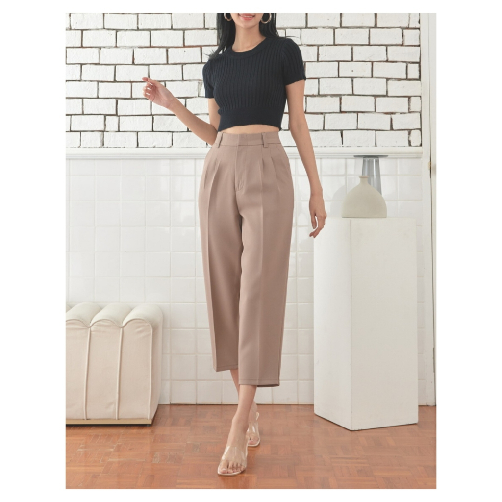 YNO Cropped tapered trousers กางเกงครอปแต่งจีบ 27147