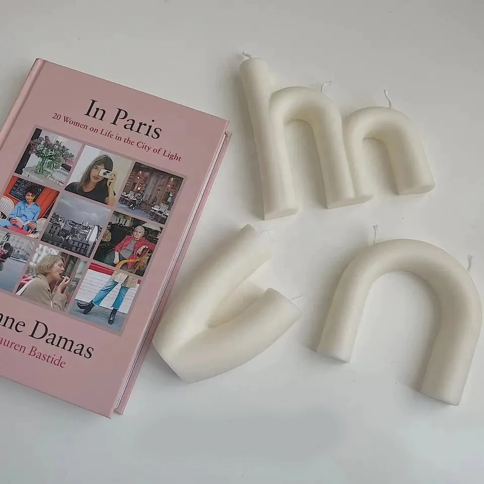 หนังสือปลอมพร็อพถ่ายรูป ของแต่งบ้านสไตล์มินิมอล thumbnail 7