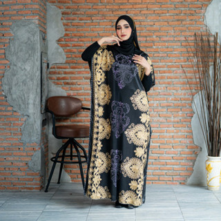 ชุดคลุมอบาย่าปักลายทองแน่นๆ แต่งด้วยเพชรรีดหรูหรา  IM07วาริส…