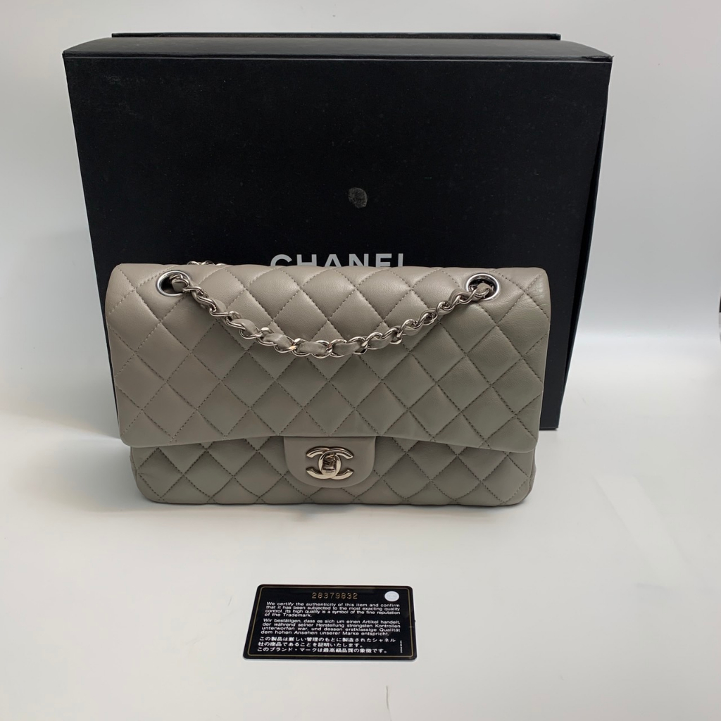 Chanel Classic    10
