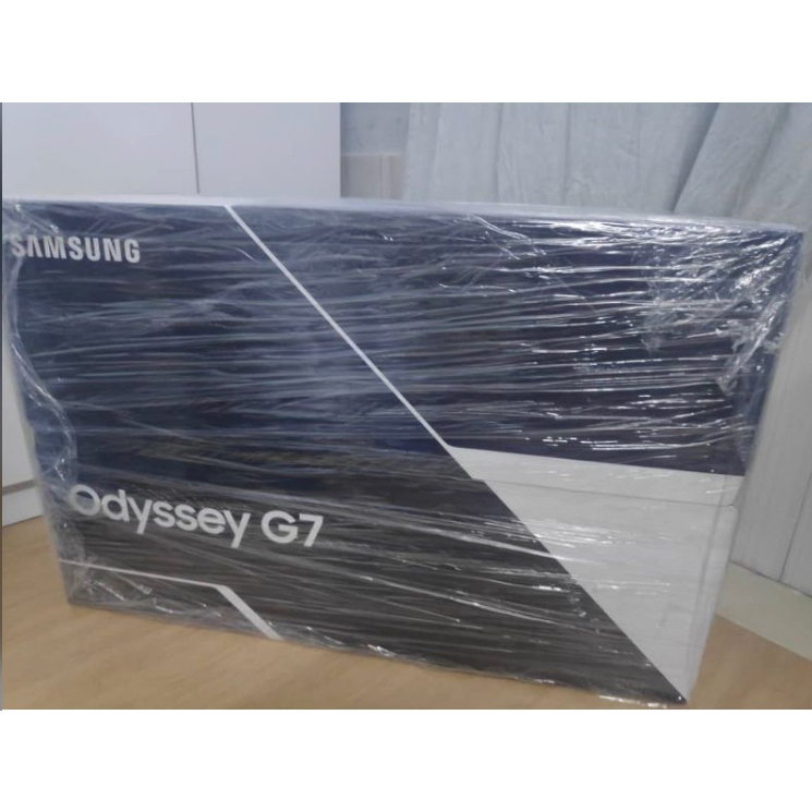 Samsung Odyssey G7 32 inch Curved Gaming Monitor