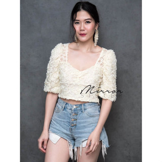 🔖ป้าย MirrorSister เสื้อครอปดอกไม้ 3D น่ารักมาก ZaMZA CRoP TOP แพทเทรินเก๋ แขนสั้น คอสี่เหลี่ยม อกเว้า ด้านหน้ามีซับใน