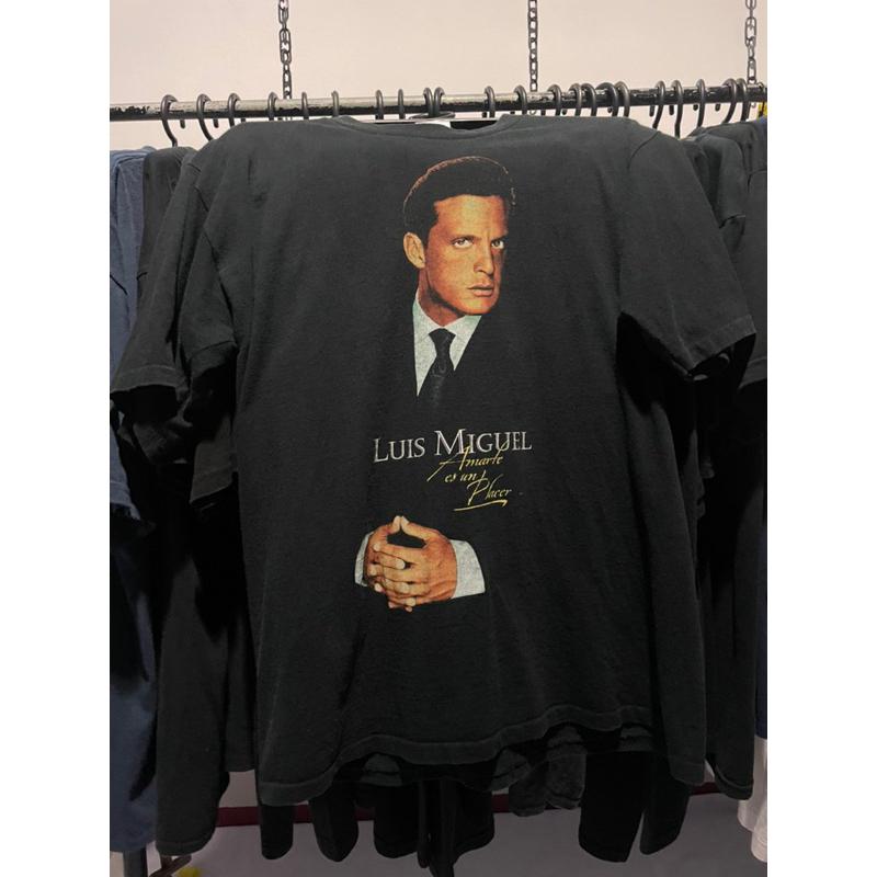 ส่งฟรี❗️❗️❗️เสื้อถูกสวยๆ Luis miguel