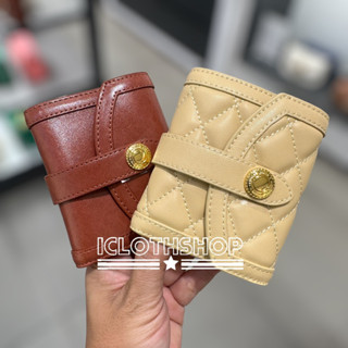 CHARLES &amp; KEITH : Este Quilted Belted Small Wallet  รหัสสินค้า CK6-10770560-1 กระเป๋าสตางค์ใบสั้น