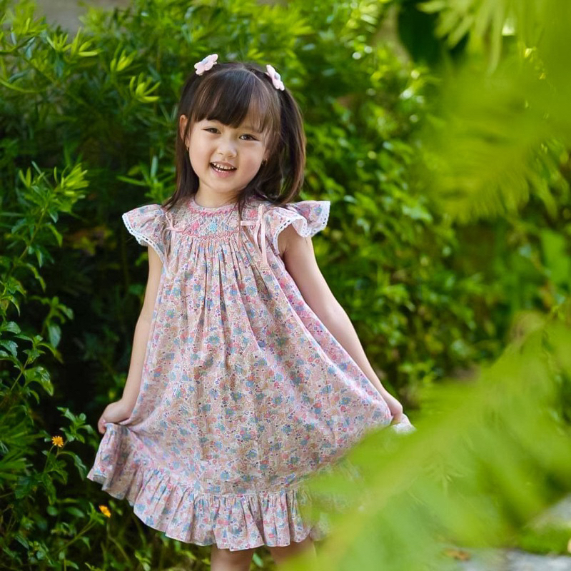 เดรสสม็อค ปักคอ floral garden🌸