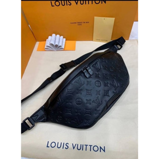 กระเป๋าคาดอก Louis งาน original  size 37 cm หนังแท้  ถุงผ้า ถุงกระดาษ สลิป ใบเสร็จ *