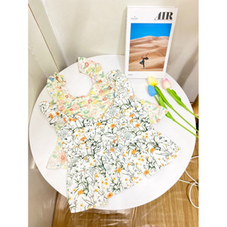 เสื้อสายเดี่ยวระบาย ลายดอกจิ๋ว เสื้อผ้าแฟชั่น เกาหลี งานราคาถูก