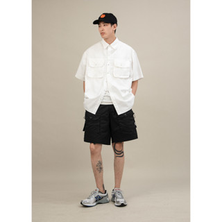 Oversize camping shirt back pocket