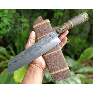 มีดเชฟ Chef knife มีดครัว มีดแคมป์ มีดเดินป่า ใบ 8” เหล็กผานไถ ตีร้อนชุบแข็ง ด้ามฝักไม้ตาล คอทองเหลืองลายไทย ปิดท้ายครุฑ