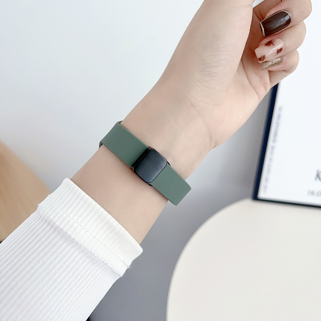สำหรับ iWatch Series10 9 8 7 se 6 5 3 2 1 8 Slim เอวสายนาฬิกาซิลิโคนแม่เหล็กพับสายนาฬิกา 49mm/46mm/45mm44/42mm40/41/38mm