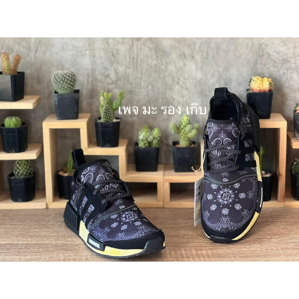 Adidas NMD R1 Neighborhood Paisley Black (ไซส์ 40.5/25.5CM) (GY4157)