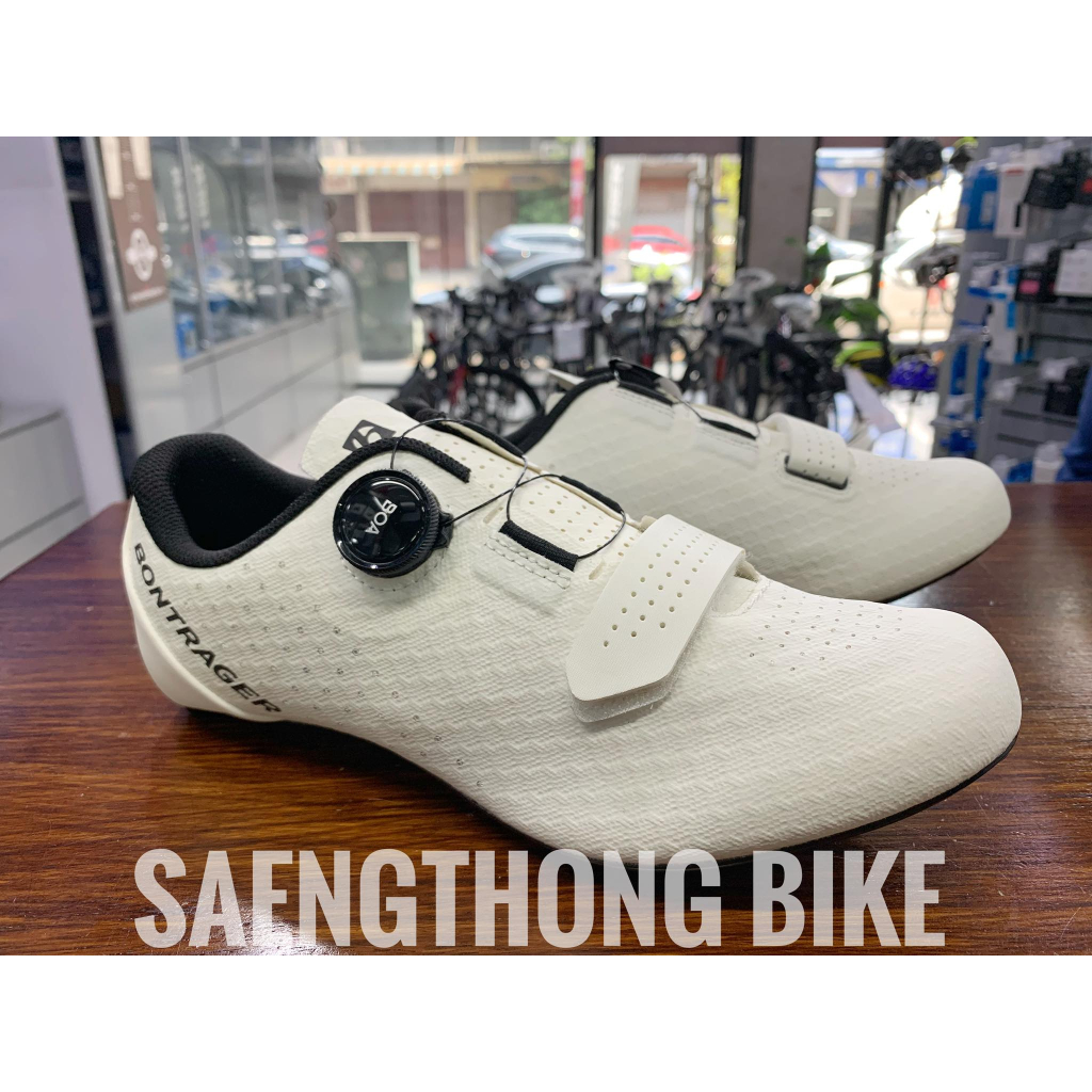 รองเท้าเสือหมอบ  Bontrager Circuit หน้าเท้ากว้างพิเศษ!