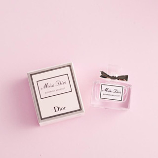 [SKU5100023] น้ำหอม Miss Dior Blooming Bouquet EDT 5ml พร้อมกล่อง พร้อมส่งในไทย🇹🇭 Miss Dior น้ำหอมดิออร์