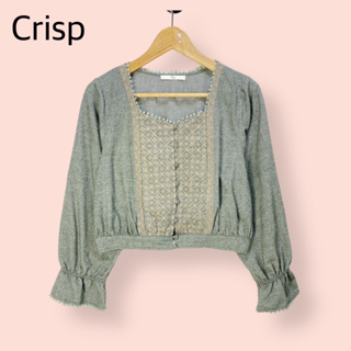 เสื้อ Crisp ผ้าลินินผสมคอตต้อน  ไซด์ -  F   อก 40 ยาว 17 นิ้ว เสื้อทรงสั้นสวยน่ารักมาก ผ้าสวย ปักนูน แต่งลูกไม้อย่างดี