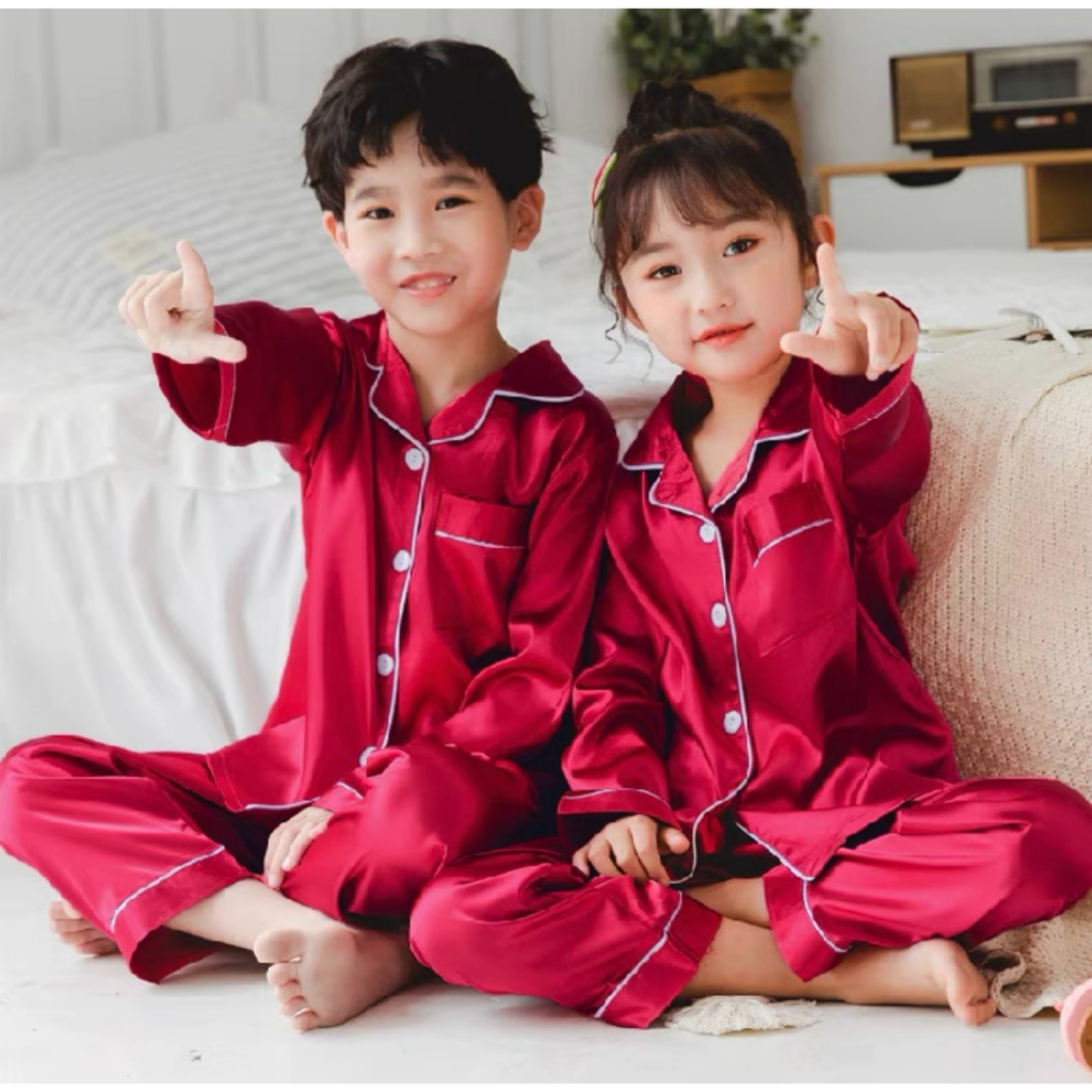 TT3333 เซทชุดนอนเด็ก ชุดนอนผ้าซาติน สีพื้น แขนสั้น แขนยาว ชุดนอนผ้าซาตินเด็กเล็ก เซทชุดนอนพ่อแม่ลูก สีพื้นสินค้าพร้อมส่ง