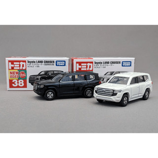 รถเหล็ก Tomica ของแท้ Tomica No.38 Toyota Land Cruiser (มีสติกเกอร์ First Lot 2023)