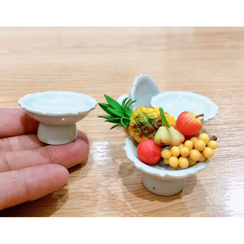พานเซรามิค สีขาวล้วน ขนาด 3.5 x 2 cm. ราคา/ชิ้น