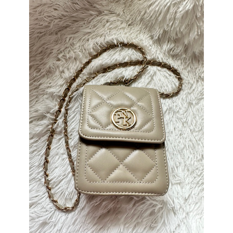 กระเป๋าทรงกล่อง PNKแท้