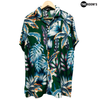 เดอะรูม THE ROOMS เสื้อฮาวาย เสื้อเชิ้ตฮาวาย สีพื้นเขียวเข้ม ลายใบฟ้า ผ้าสปัน