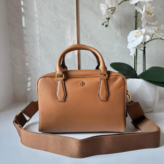 กระเป๋าสะพาย ทรงกล่อง ขนาดเล็ก TORY BURCH BLAKE BARREL SATCHEL กระเป๋าถือหรือสะพายข้าง ดีไซน์หรูดูผู้ดี