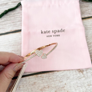 Kate Spade ของแท้ กำไลข้อมือ รูปหัวใจเพชร สีโรสโกลด์ พร้อมถุงผ้า พร้อมส่ง