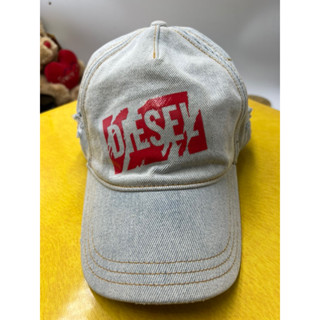 สินค้ามือสองแบรนด์เนมแท้ DIESEL denied snapback  cap 🧢 แท้💯สภาพสวยวัสดุเป็นผ้ายีนส์ทั้งใบ ดีเทลสวย