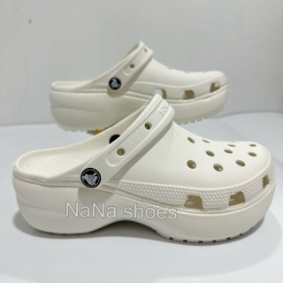 crocs classic platform  ถูกกว่าshop ใส่ได้ทุกฤดูกาล [สินค้ามีพร้อมส่งจะส่งที่ไทย]