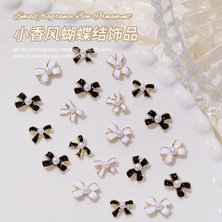 โบว์เพชรตกแต่งเล็บ​10ชิ้น​