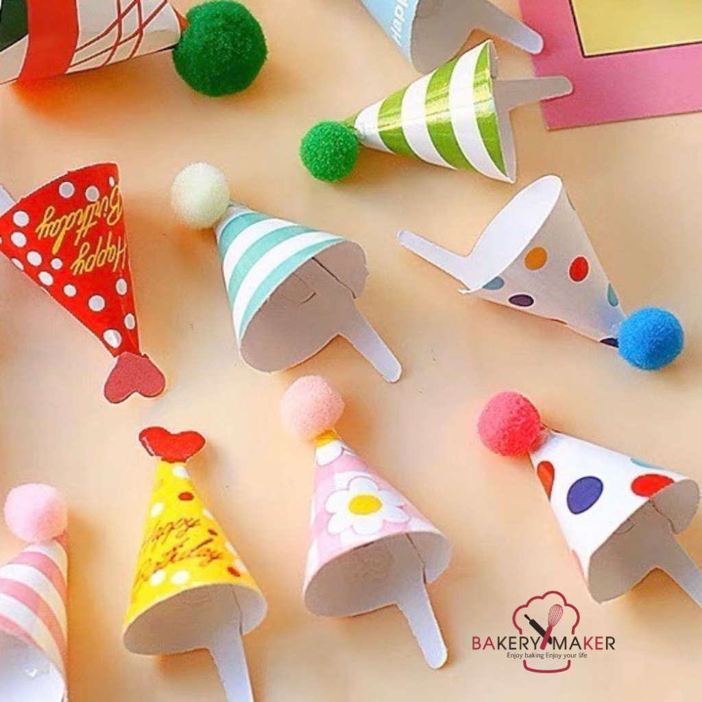 มีส่งดวนกทม.1-2ชม.🧸 หมวกกระดาษ ตกแต่งเค้ก 17 ชิ้น ป้ายปักตกแต่งเค้ก/คัพเค้ก หมวก Cake Topper HBD ธง เกาหลี