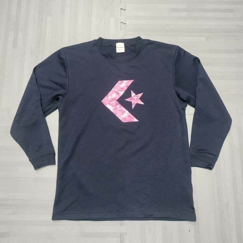 Converse เสื้อยืด คอนเวิร์ส ผ้ากีฬา คอกลม สีดำ สกรีนโลโก้ชมพูสวย ไซส์160 ของแท้
