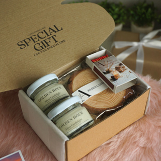 [Gift set ]  ชุดของขวัญเทียนหอมไขถั่วเหลือง ถูกจัดเรียงในเซ็นขนาดมินิมอล พร้อมพิมพ์การ์ดอวยพรฟรี ของขวัญวันพิเศษต่างๆ