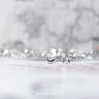 Sister J. star &amp; moon earrings ต่างหูเงินแท้ / silver925