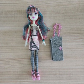 monster high rochelle ขาดปีก