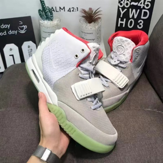 ☄Air Yee 2 NRG Kanye West เสริมรองเท้าผ้าใบกันลื่นสวมสูง