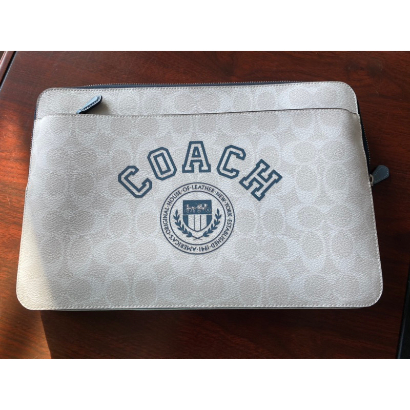 Coach โค้ช กระเป๋าใส่ ipad notebook ขนาด 13” แท้ 💯%