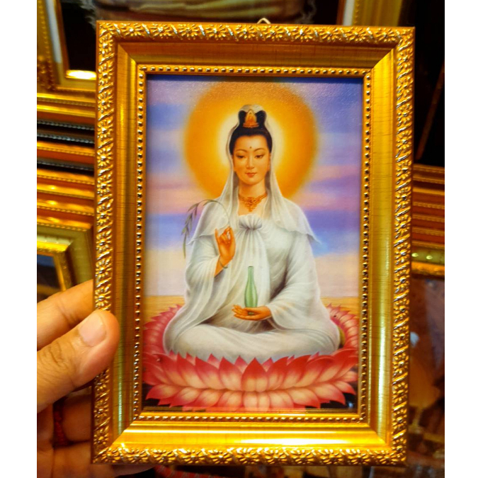 กรอบรูป เจ้าแม่กวนอิม ขนาด13x19 ซม.