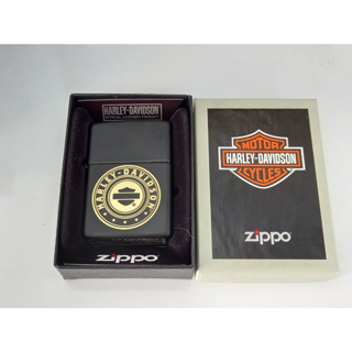 ZIPPO 49197 HARLEY DAVIDSON  BLACK MATTE LASER ENGRAVE   สีดำเมทาลิค ลายแบบเลเซอร์ ของใหม่ไม่ผ่านการใช้งาน  มาพร้อมกล่อง