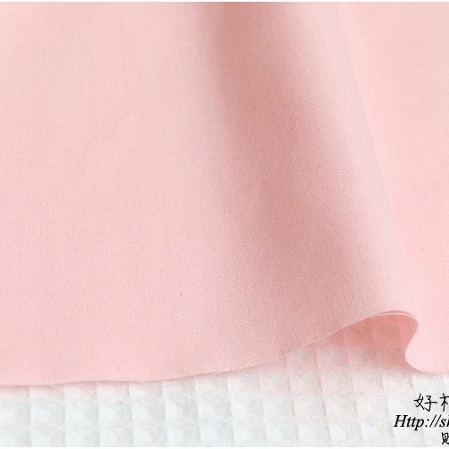 ผ้าคอตตอน 100% ผ้าเมตร คอตตอนทวิล พิมพ์ลายกระต่าย หน้ากว้าง 160 เซนติเมตร