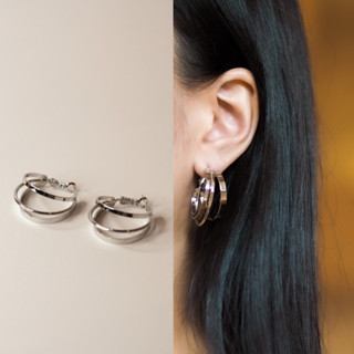 SweetFuchsia - KENDALL silver earrings | ต่างหูห่วงสีเงิน