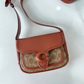 Coach (CK091) messenger 19