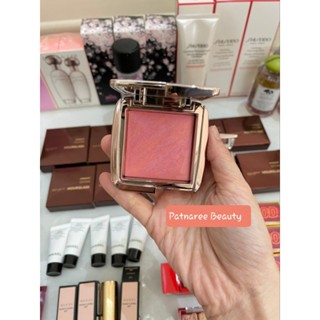 ปัดแก้ม Hourglass  Ambient Lighting Blush  สี Sublime Flush ปัดแก้มสีชมพูประกายพีช