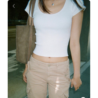 พรีออเดอร์ PREORDER 3 สี Brandy Melville McKenna Short Sleeve Top Fitted T Shirt