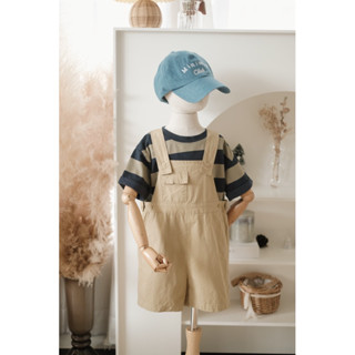 Short adjust overalls เอี๊ยมกางเกงขาสั้น แต่งกระเป๋าตรงอก ผ้าใส่สบาย สีเบจ