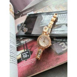 GUESS  Womens Elegant Rose Gold-Tone Jewelry Inspired Watch