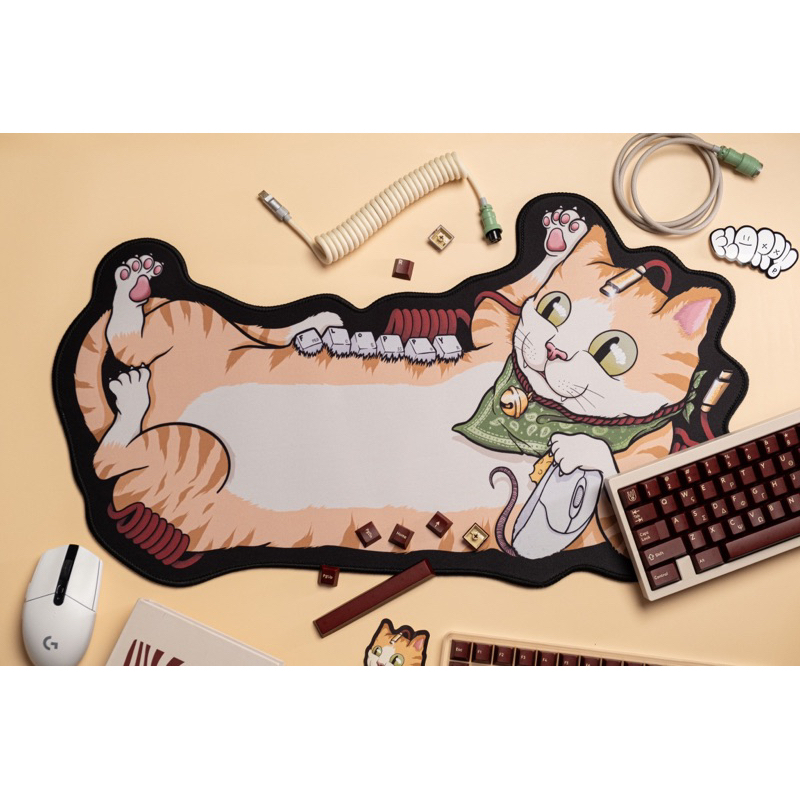 Floppy CAT R2 Deskmat แผ่นรองเม้าส์ ตัดพิเศษ ลายน้องแมว 3 แบบ 65x37cm หนา 5mm